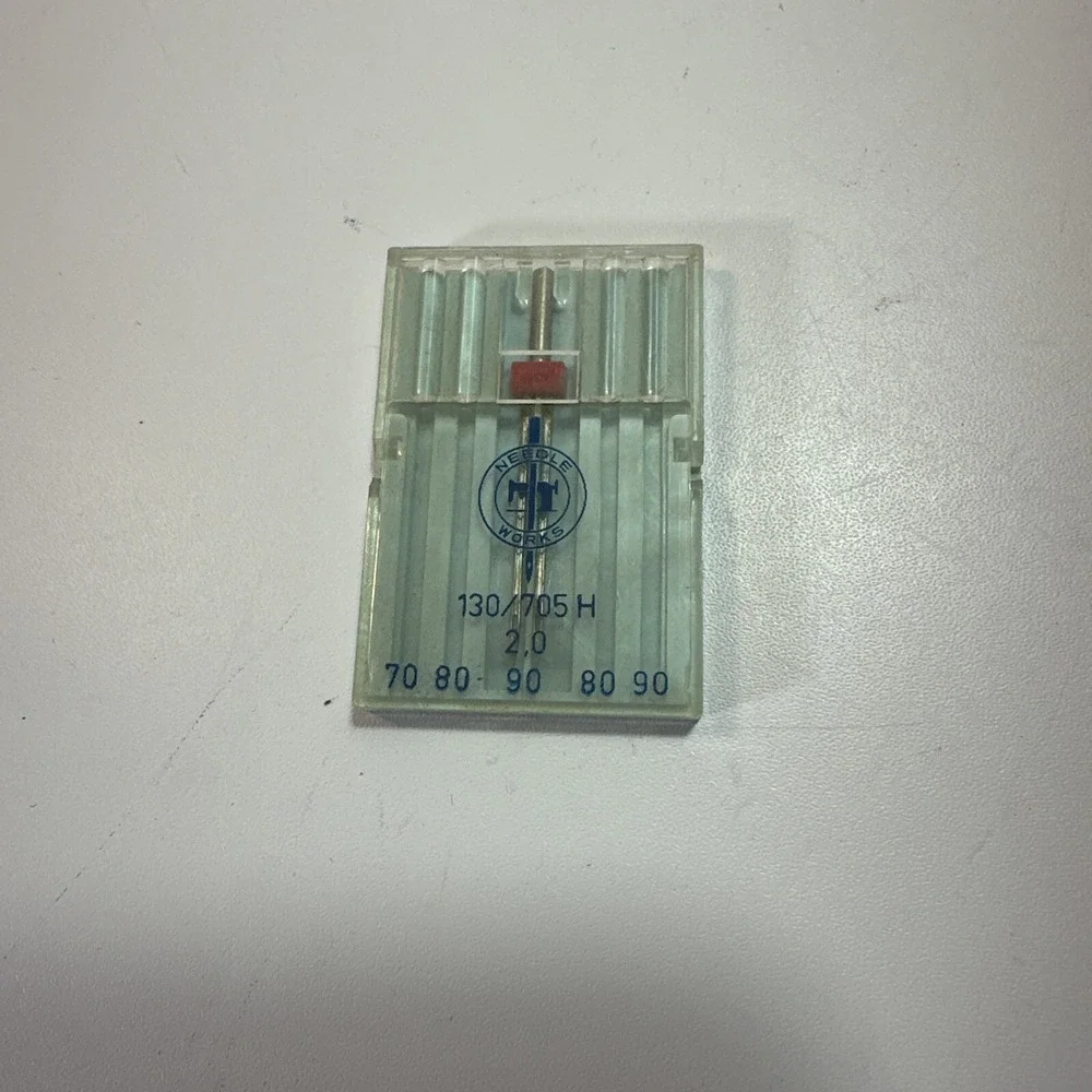 Lot of‎ Various Sewing Machine Parts